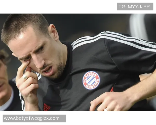 足球明星动态壁纸让你随时感受绿茵场上的激情与魅力