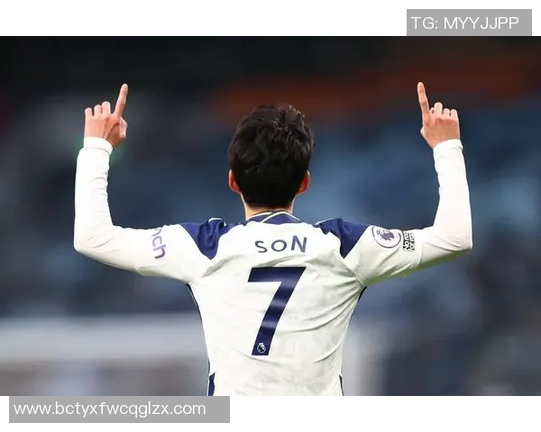 足球明星孙兴慜高清壁纸分享尽显风采与魅力的精彩瞬间 足球明星孙兴慜高清壁纸分享尽显风采与魅力的精彩瞬间